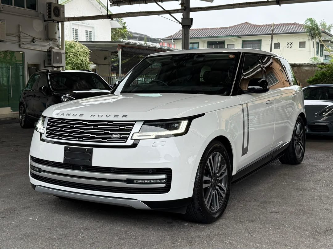 2022 Land Rover Range Rover Autobiography LWB 4.4 V8 P530 7-seater